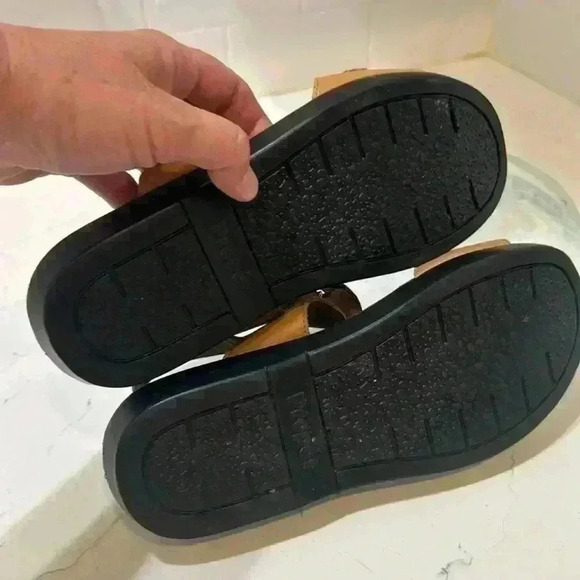 Propet womens tan sandals size 7 - Picture 8 of 9